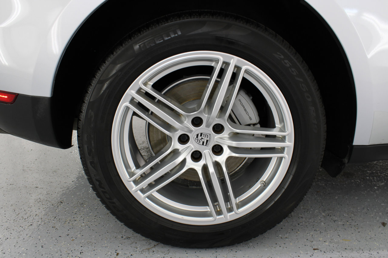 Used 2017 Porsche Macan S image 81