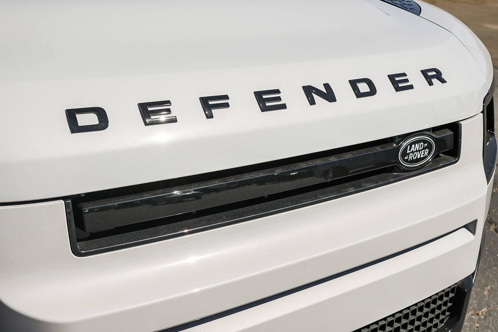 New 2026 Land Rover Defender 110 S AWD/4WD image 16