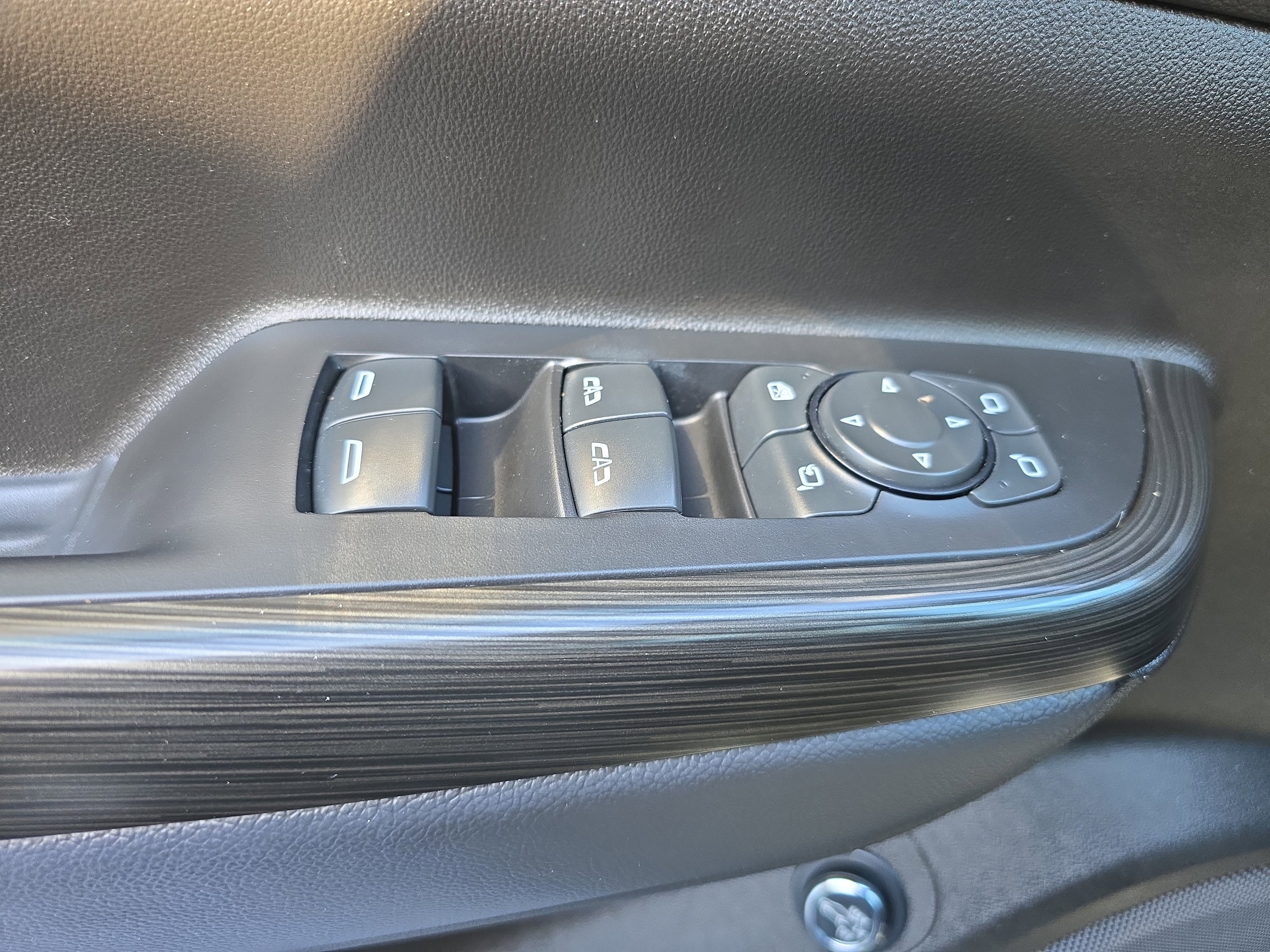 Used 2023 GMC Acadia SLT w/ Technology Package image 24