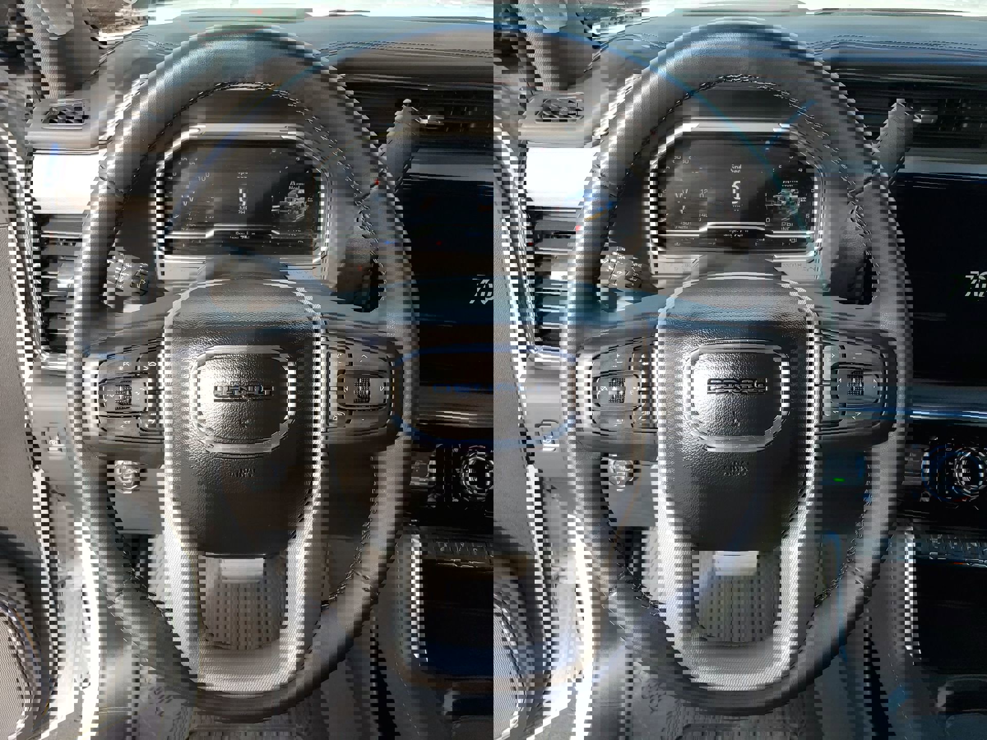 Used 2024 GMC Sierra 3500 Denali image 64