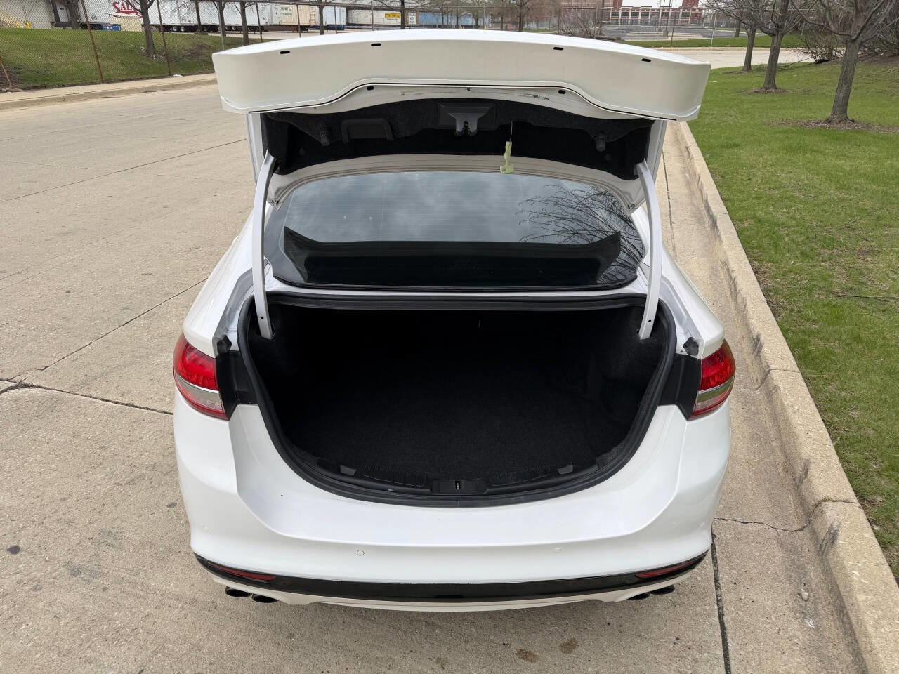 Used 2017 Ford Fusion Sport w/ Equipment Group 401A image 7