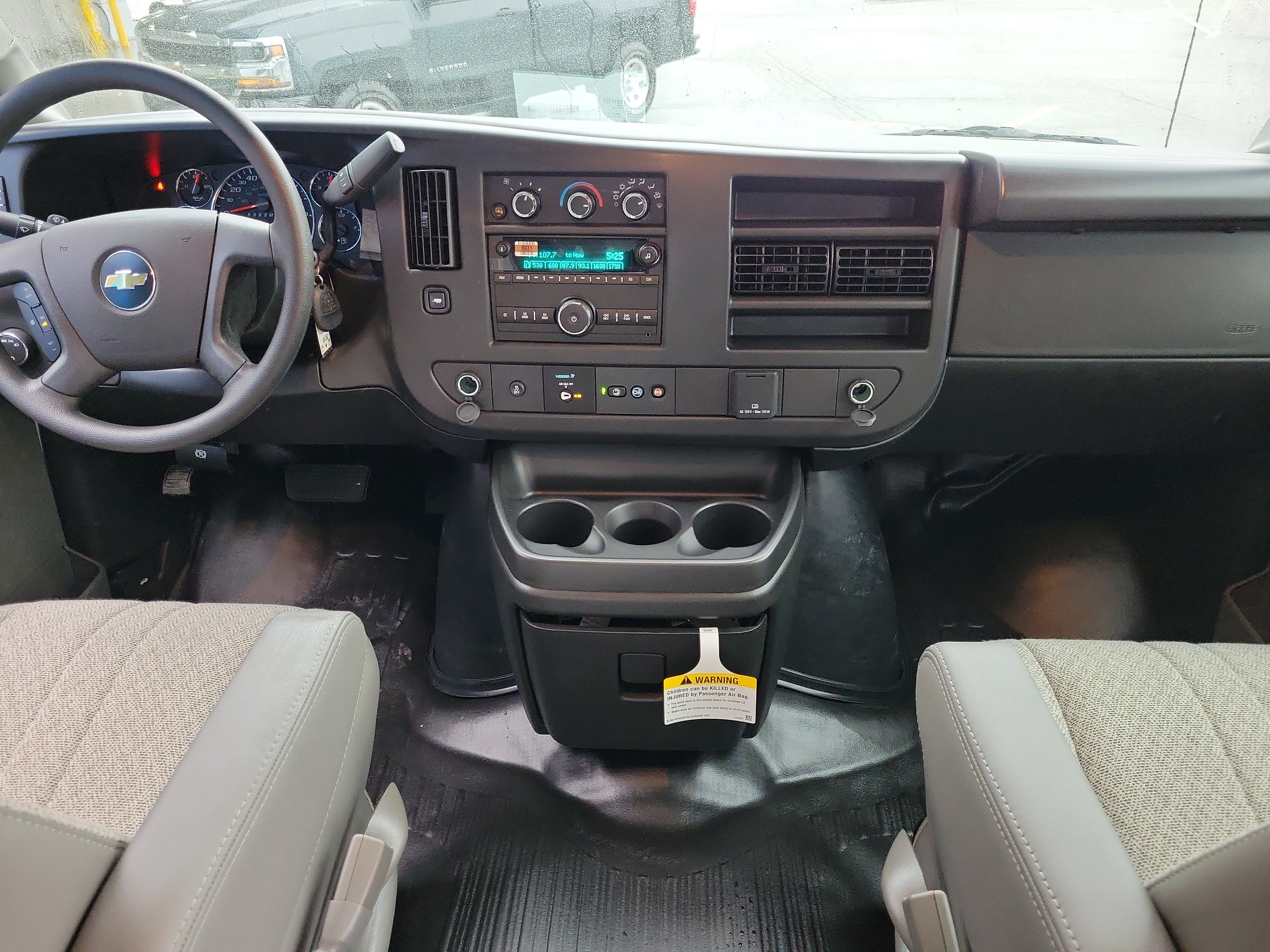 New 2025 Chevrolet Express 3500 w/ Driver Convenience Package RWD image 13