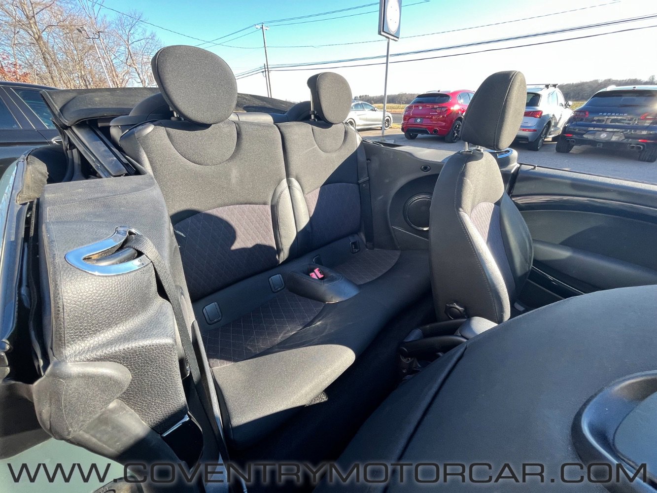 Used 2012 MINI Cooper Convertible image 30