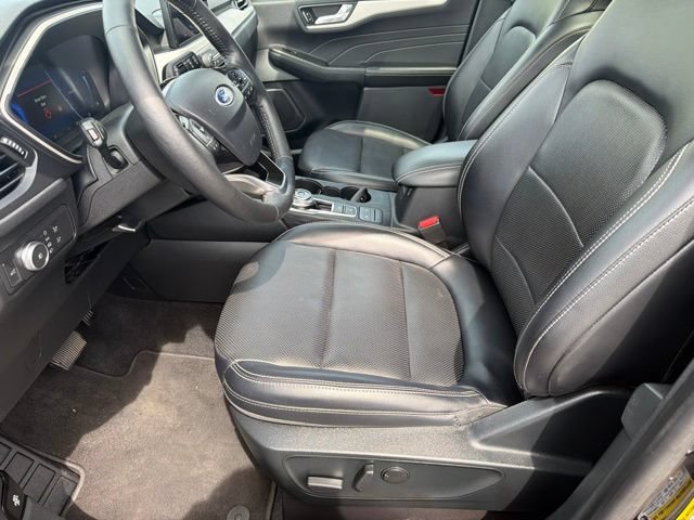 Used 2021 Ford Escape SEL w/ Technology Package AWD/4WD image 26