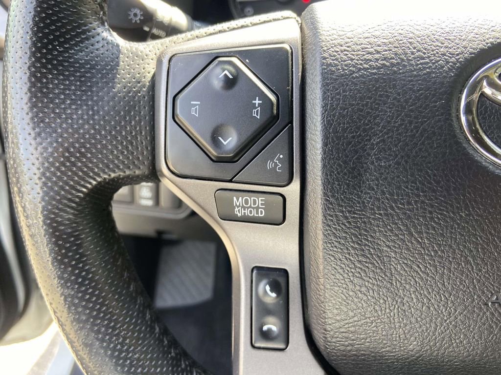 Used 2022 Toyota Tacoma TRD Pro image 33