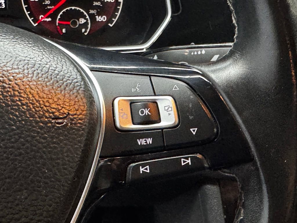 Used 2019 Volkswagen Jetta R-Line w/ R-Line Cold Weather Package FWD image 29