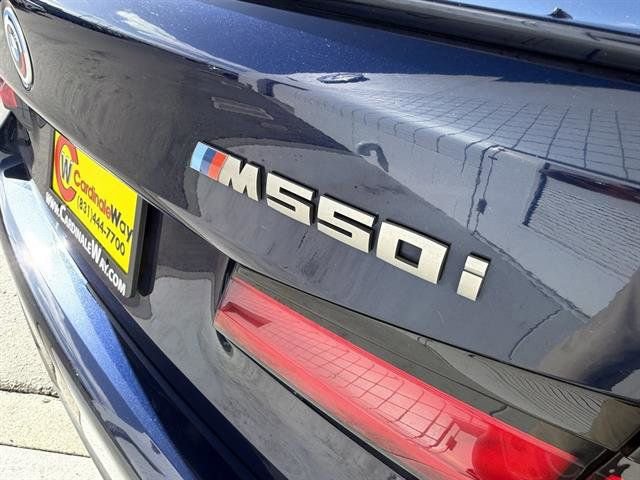 Used 2022 BMW M550i xDrive w/ Premium Package image 12