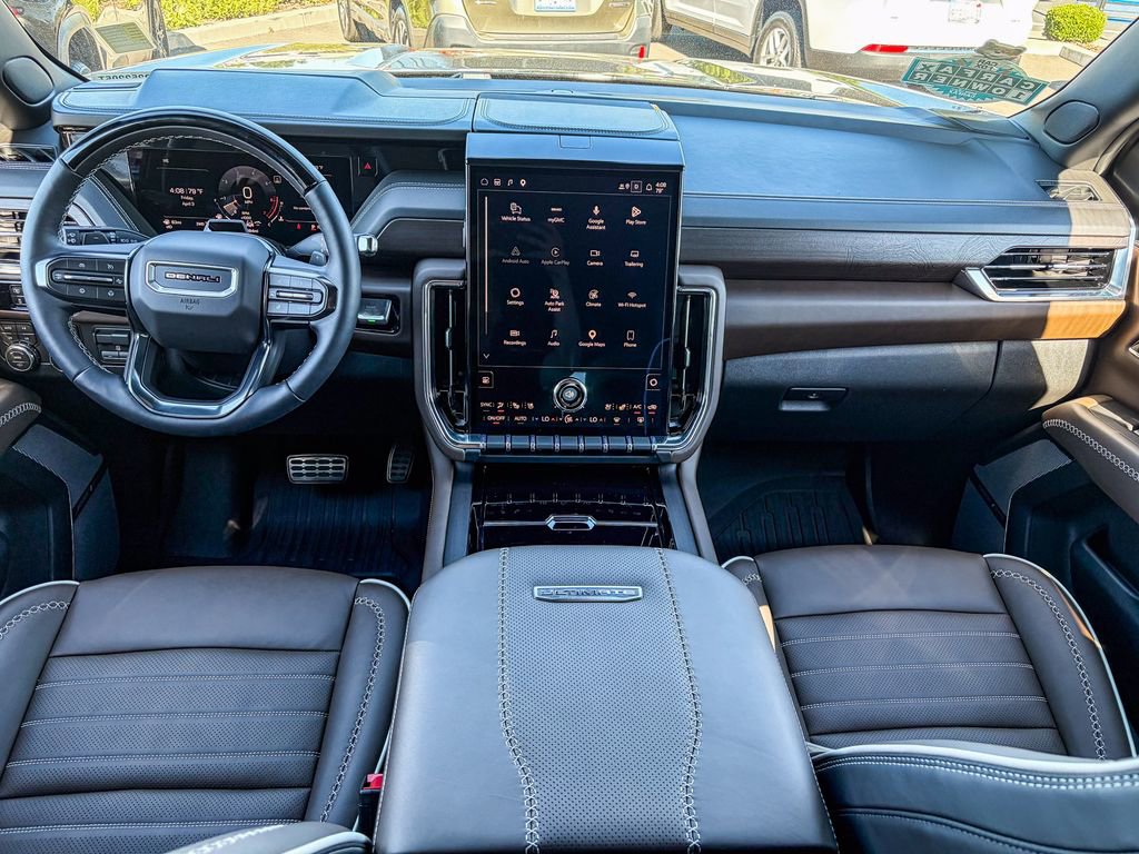 Used 2026 GMC Yukon Denali Ultimate w/ LPO, Floor Liner Package image 18