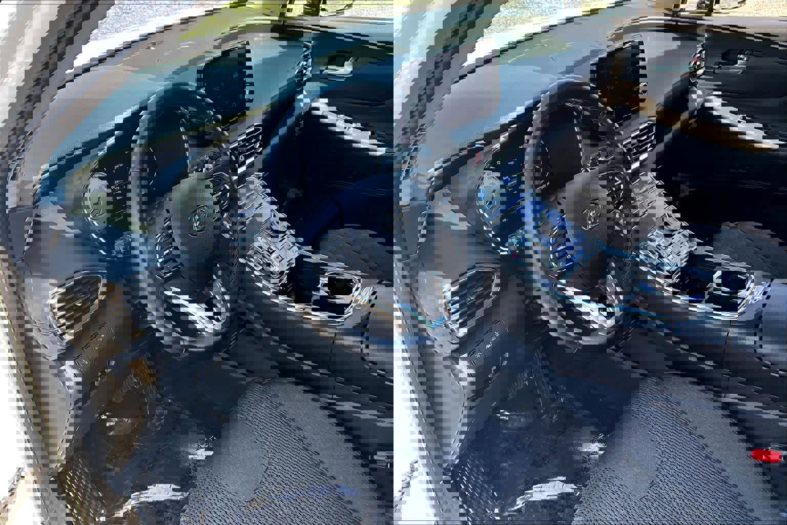 Used 2022 Hyundai Santa Fe XRT w/ Cargo Package image 18