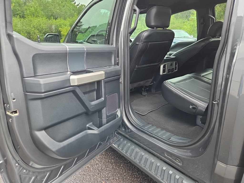 Used 2020 Ford F150 Lariat AWD/4WD image 24