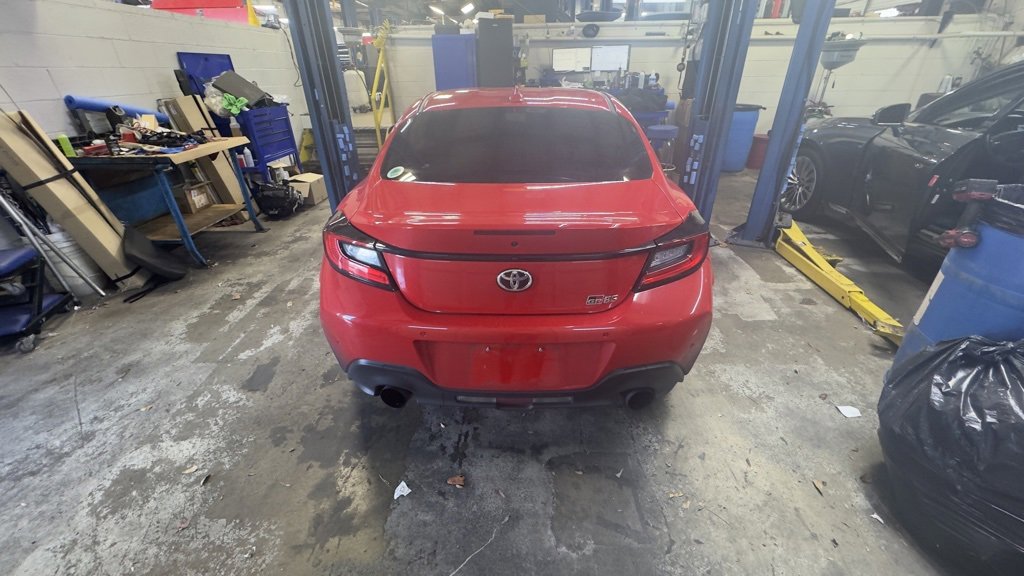 Used 2023 Toyota GR86 image 4