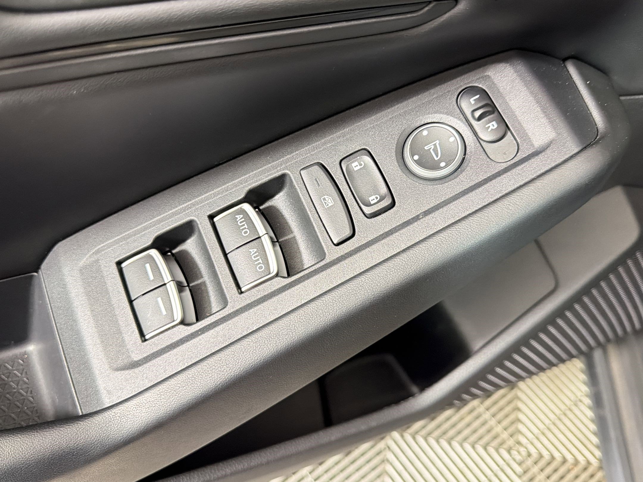 Used 2023 Honda Accord EX image 22