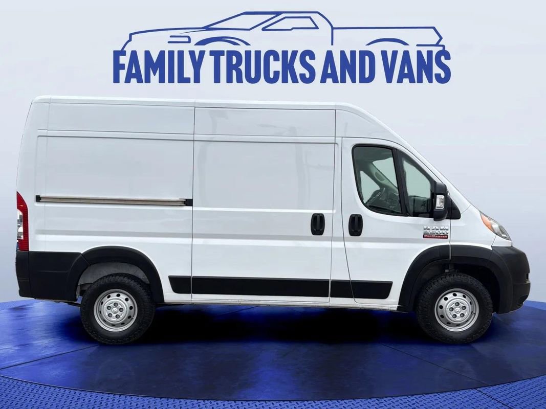 Used 2019 RAM ProMaster 2500 w/ Interior Convenience Group image 6