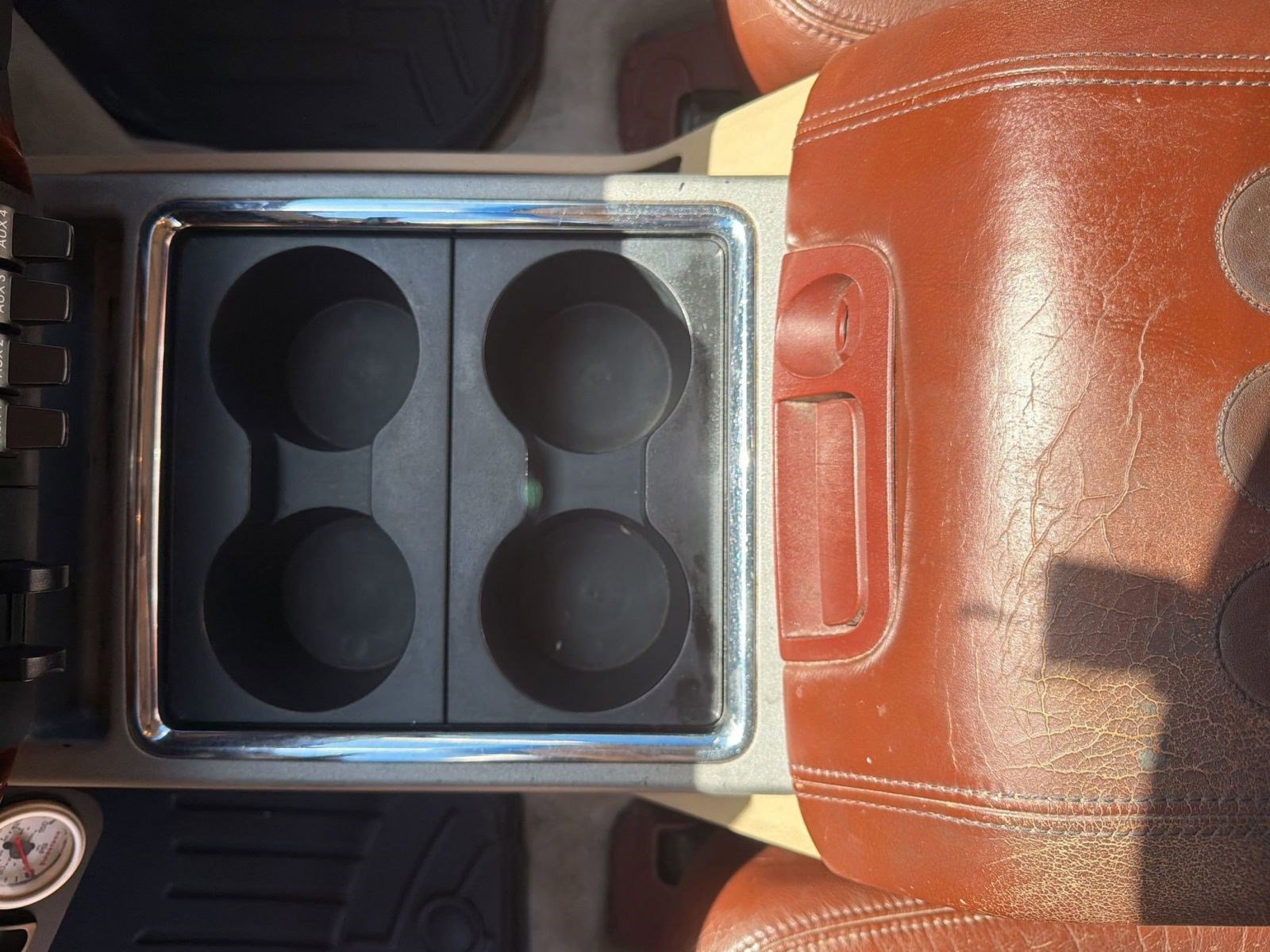 Used 2013 Ford F250 King Ranch w/ King Ranch w/Chrome Pkg image 25