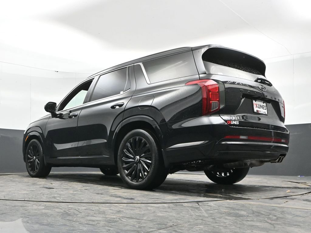 Used 2024 Hyundai Palisade Calligraphy image 47