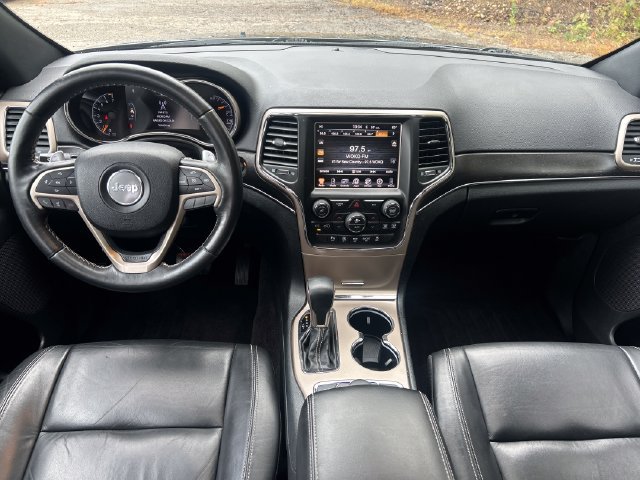 Used 2016 Jeep Grand Cherokee Limited AWD/4WD image 17