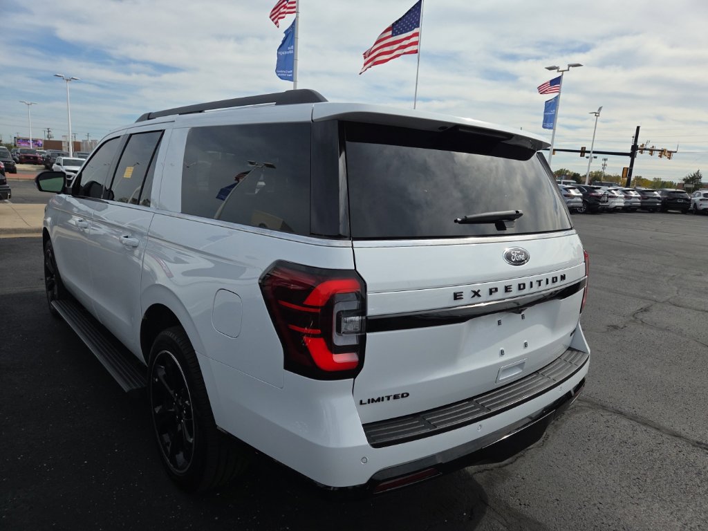 Certified 2024 Ford Expedition Max Limited AWD/4WD image 10