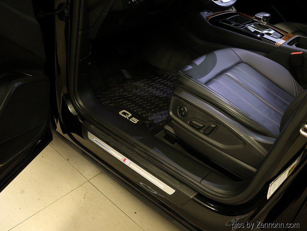 Used 2023 Audi Q5 2.0T Premium AWD/4WD image 25