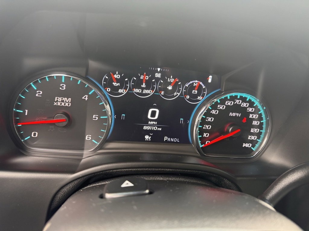 Used 2018 GMC Yukon Denali image 5