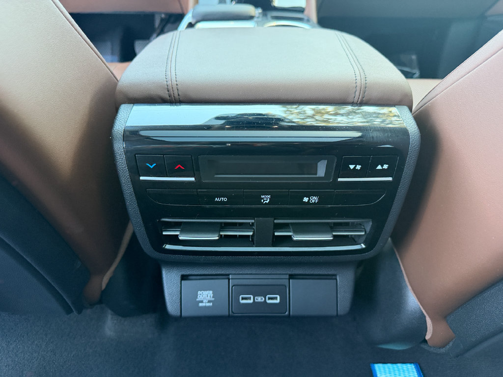 Certified 2023 Acura MDX w/ Technology Package AWD/4WD image 26