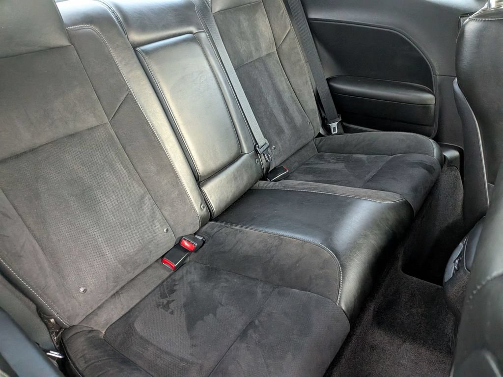Used 2019 Dodge Challenger R/T Scat Pack w/ T/A Package RWD image 33