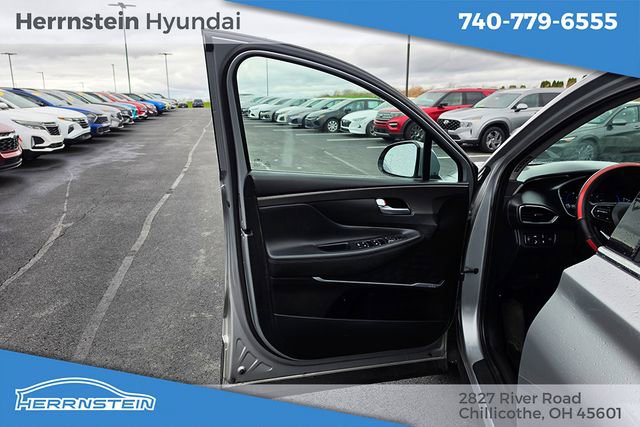 Used 2020 Hyundai Santa Fe SEL w/ Convenience + Premium Package image 14