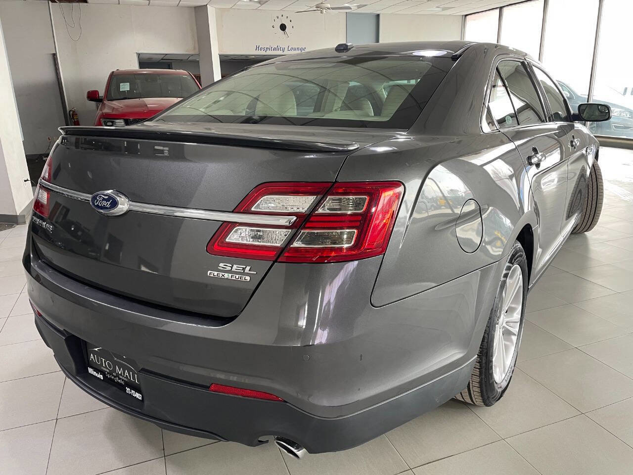 Used 2015 Ford Taurus SEL w/ Equipment Group 201A image 7