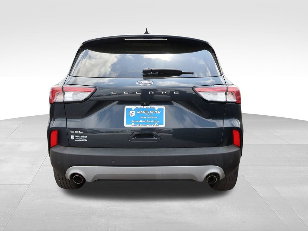 Certified 2022 Ford Escape SEL FWD image 12