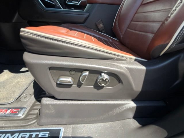 Used 2024 GMC Sierra 2500 Denali Ultimate w/ Snow Plow Prep/Camper Package AWD/4WD image 23