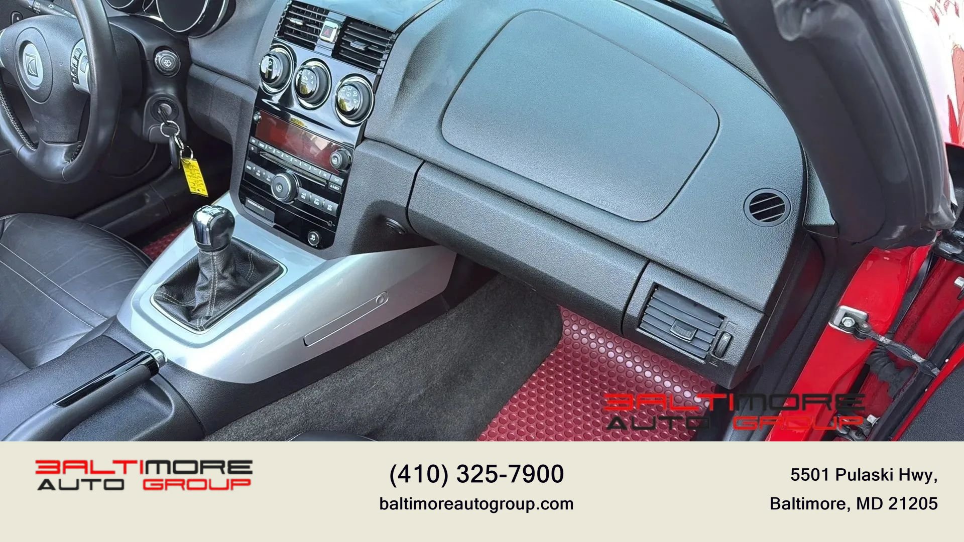 Used 2007 Saturn Sky Red Line RWD image 29