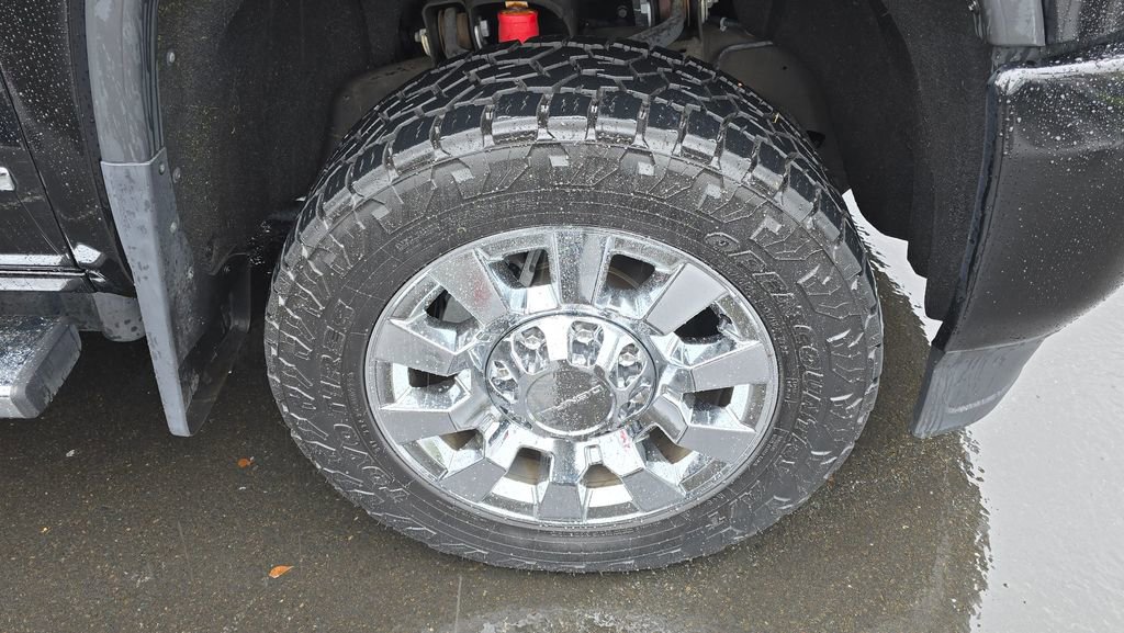 Used 2015 GMC Sierra 2500 Denali w/ Duramax Plus Package AWD/4WD image 47