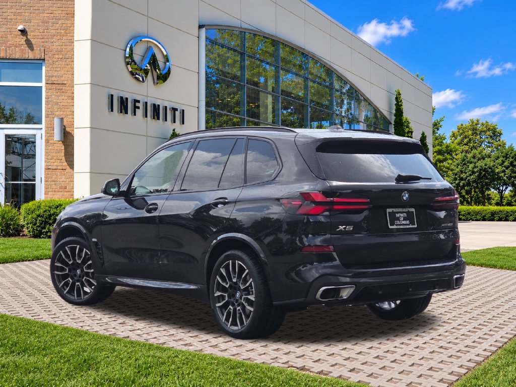 Used 2024 BMW X5 xDrive40i w/ M Sport Package AWD/4WD image 11