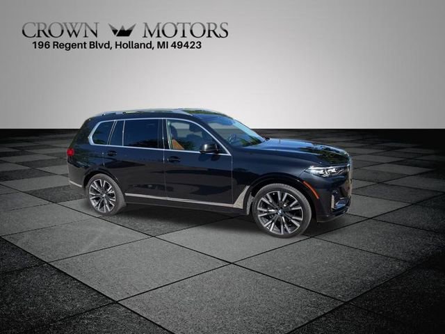 Used 2020 BMW X7 xDrive40i AWD/4WD image 2