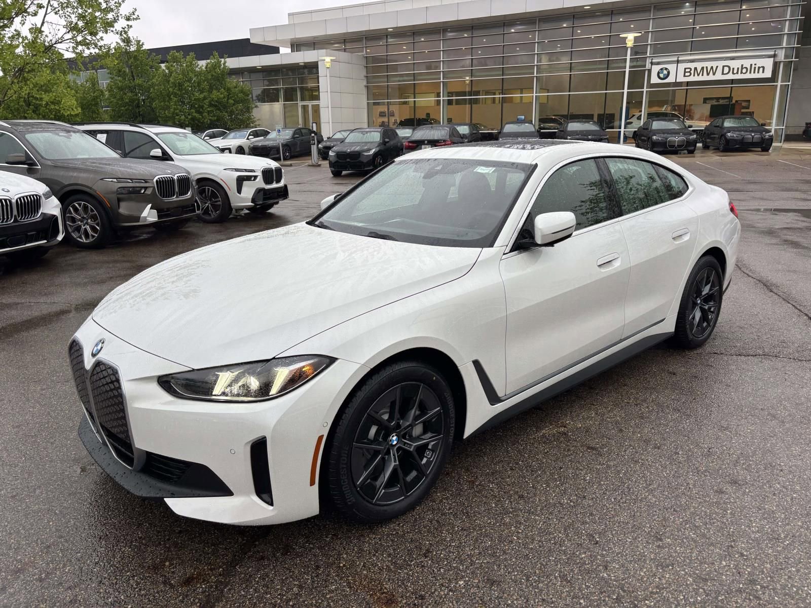 New 2026 BMW i4 xDrive40i AWD/4WD image 1