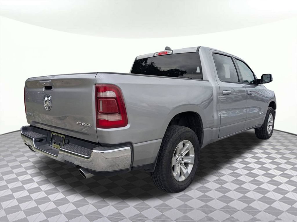 Used 2024 RAM 1500 Laramie AWD/4WD image 4