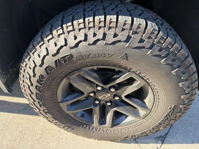 Used 2021 Chevrolet Silverado 1500 LT Trail Boss image 25