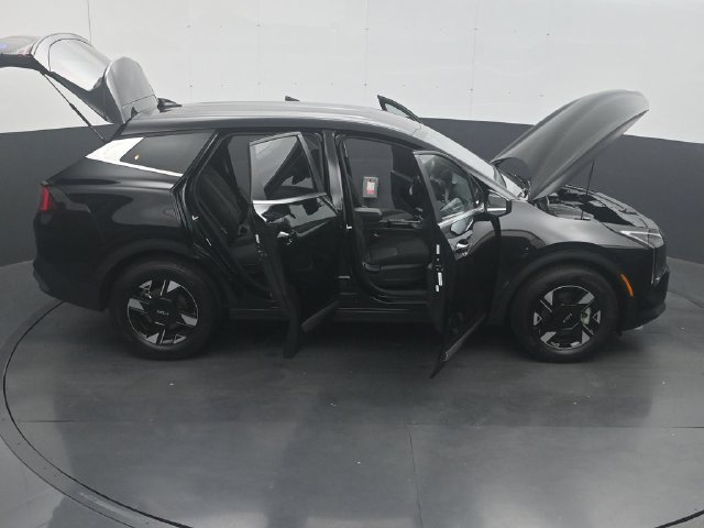 Used 2026 Kia Sportage LX FWD image 49