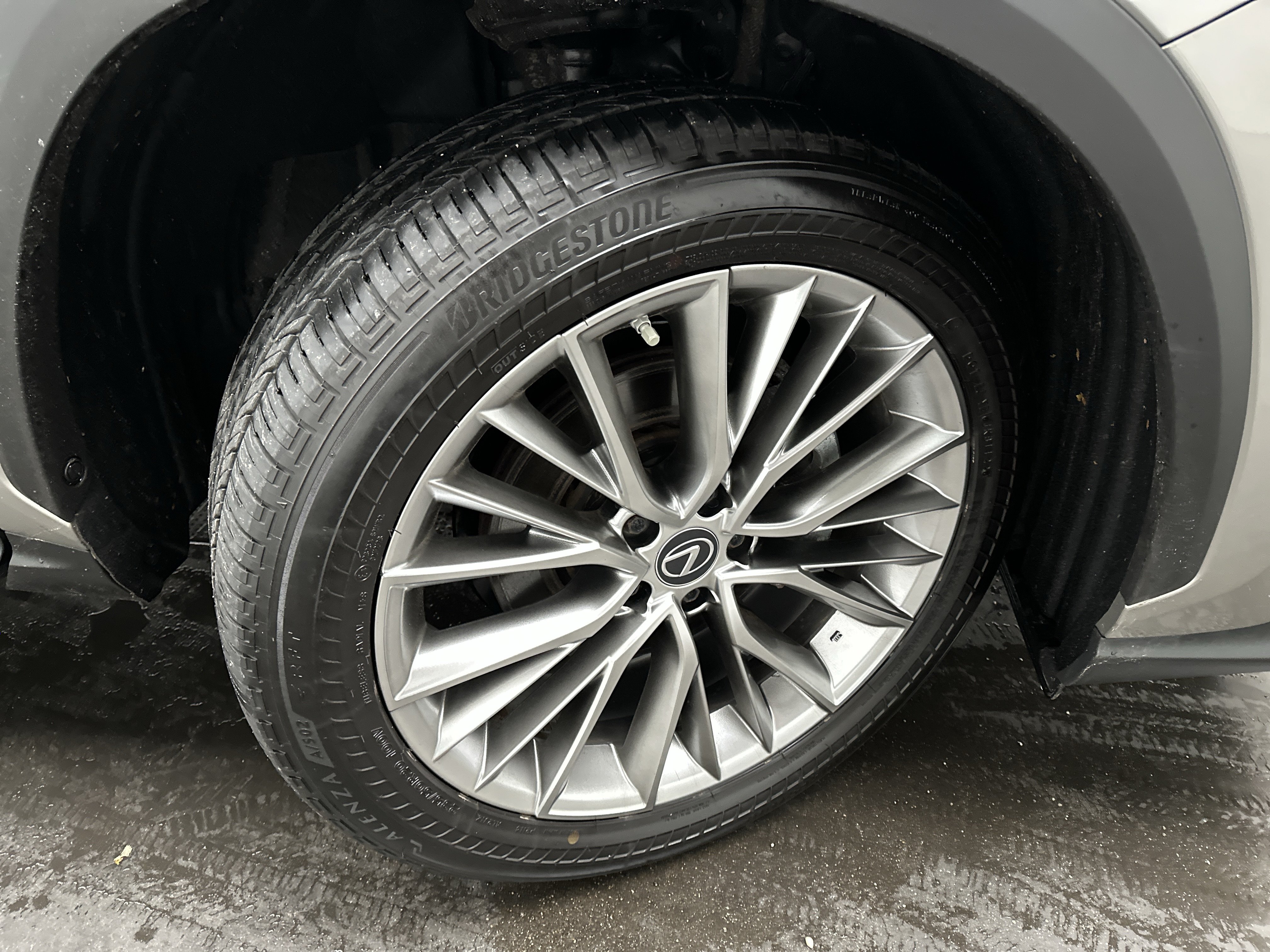 Used 2023 Lexus NX 350 AWD image 12