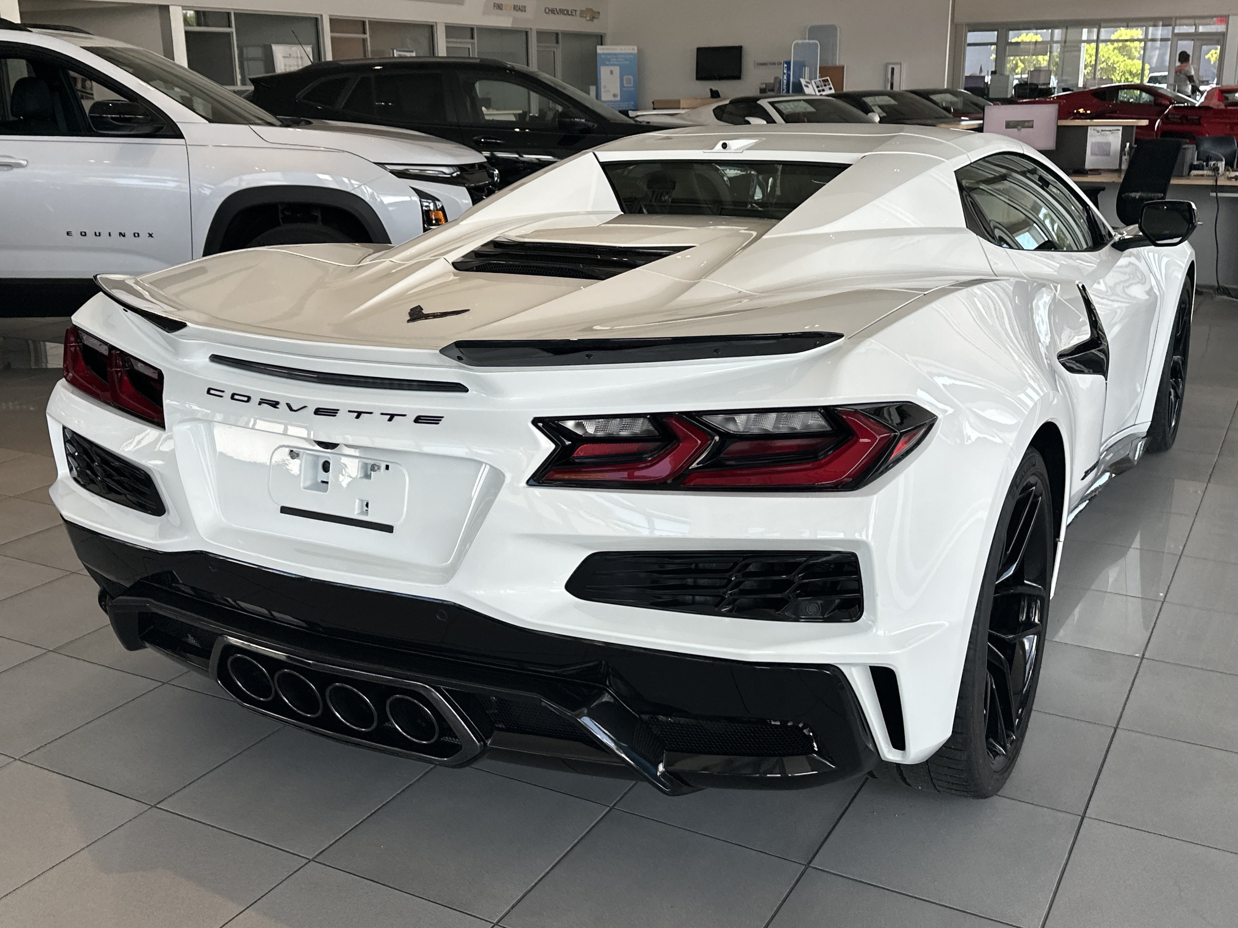 New 2027 Chevrolet Corvette Z06 w/ Stealth Interior Trim Package RWD image 8