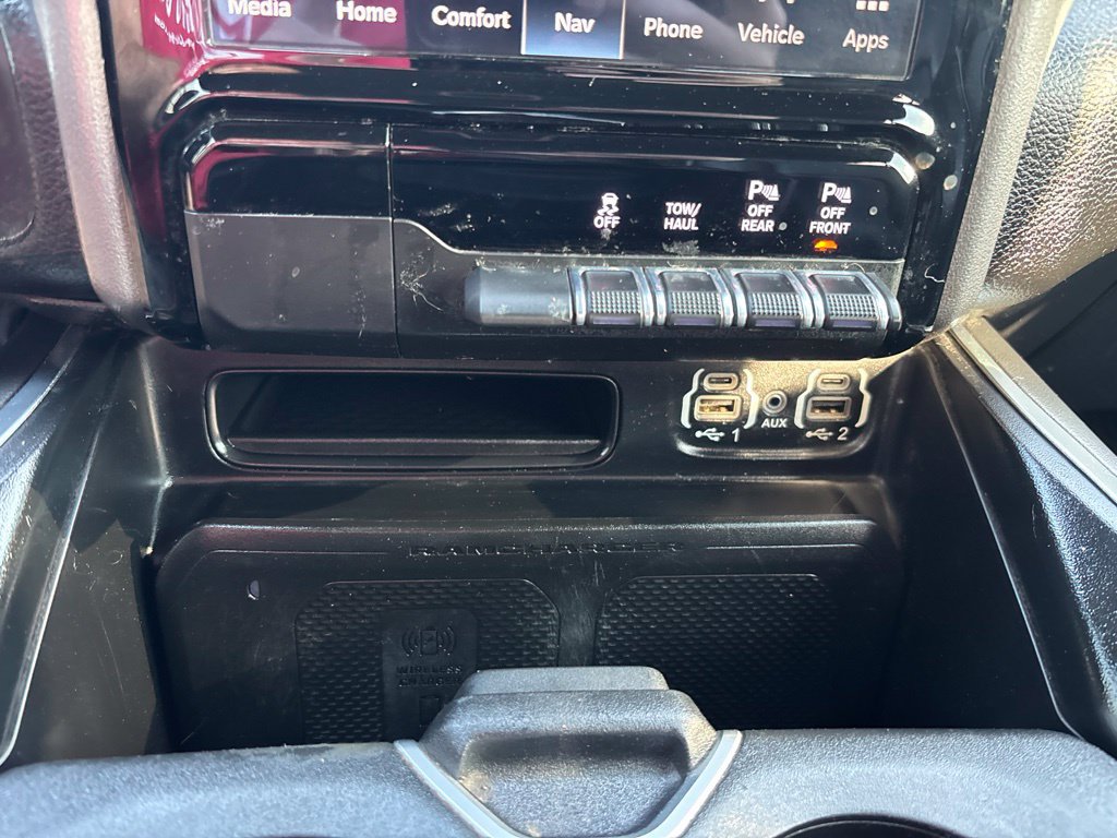 Used 2023 RAM 1500 Laramie AWD/4WD image 46