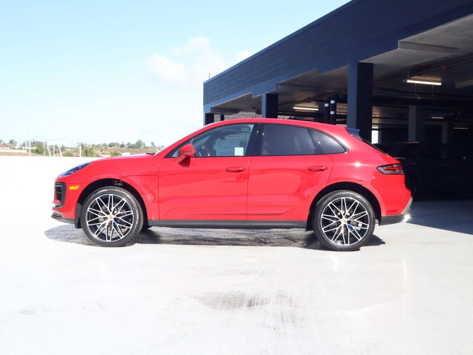 New 2026 Porsche Macan AWD/4WD image 2