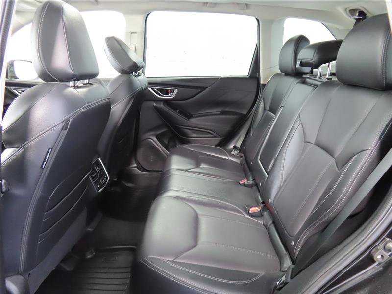 Used 2022 Subaru Forester Touring image 33