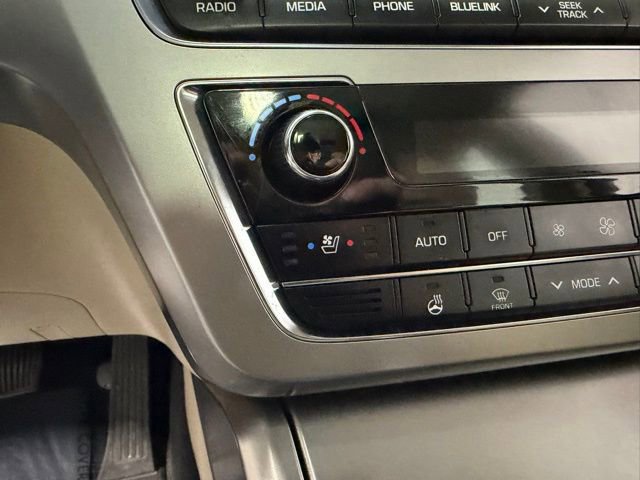 Used 2015 Hyundai Sonata Limited w/ Option Group 06 FWD image 15