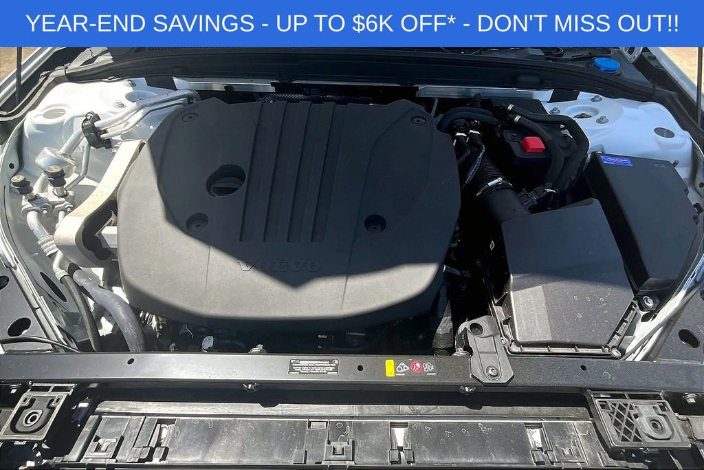 New 2025 Volvo V60 B5 Cross Country Ultra w/ Protection Package Premier image 29