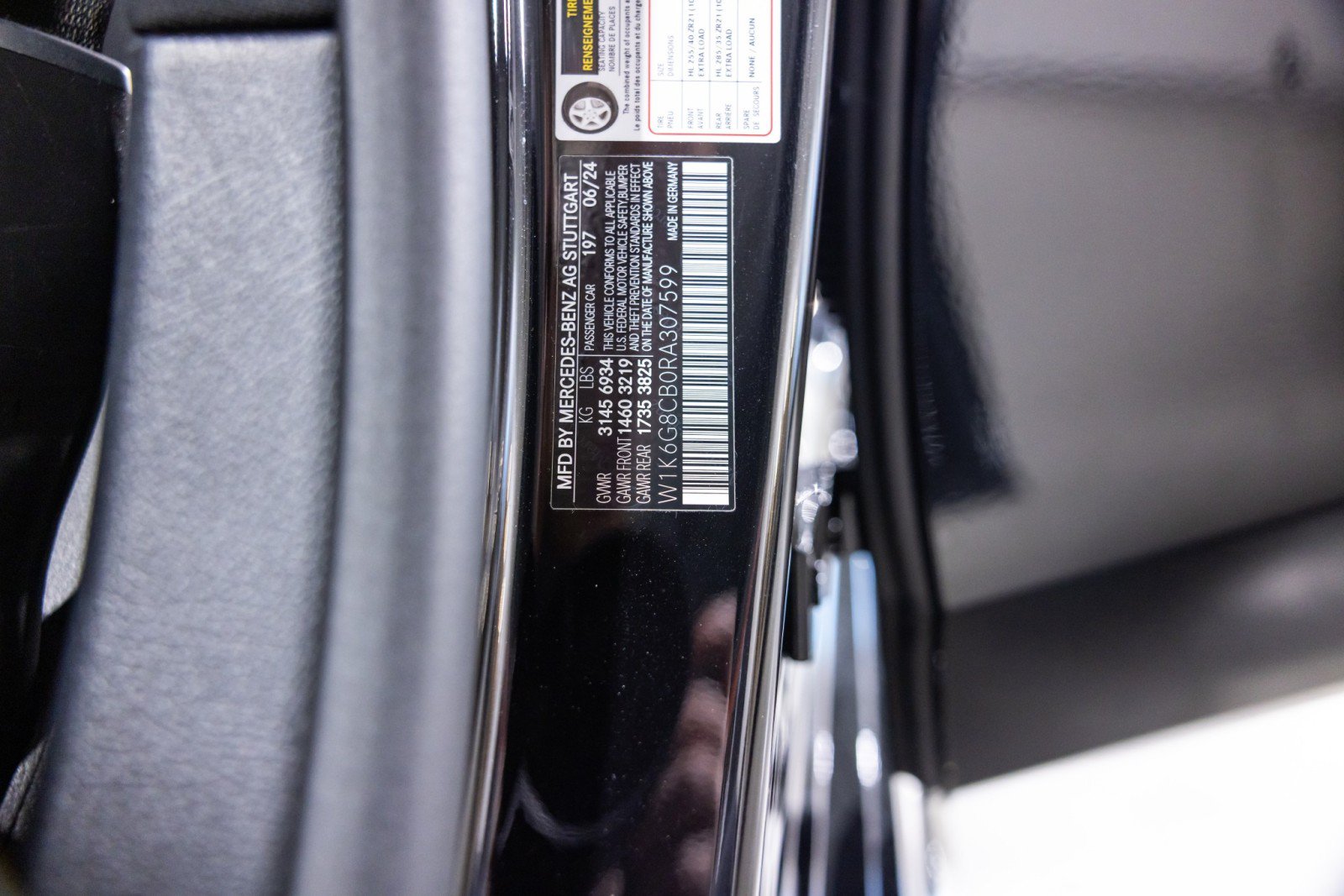 Used 2024 Mercedes-Benz S 63 AMG S w/ AMG Night Package image 44