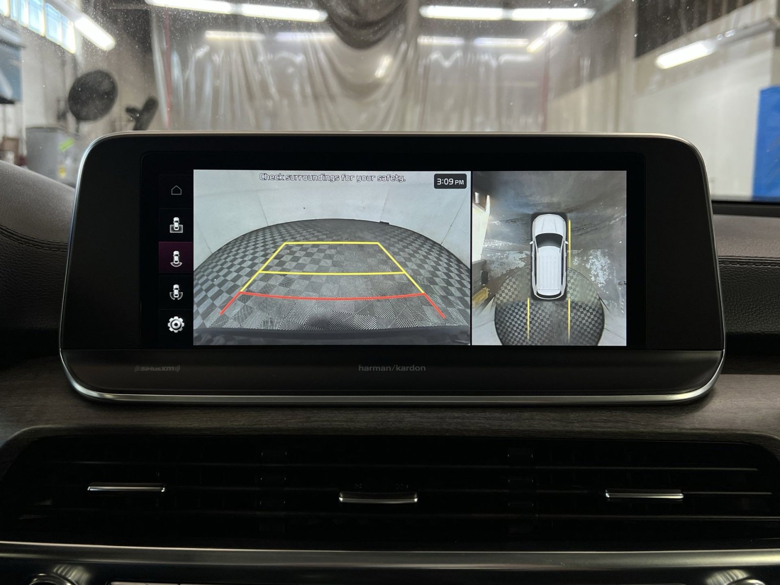 Used 2022 Kia Telluride SX w/ SX Prestige Package image 19