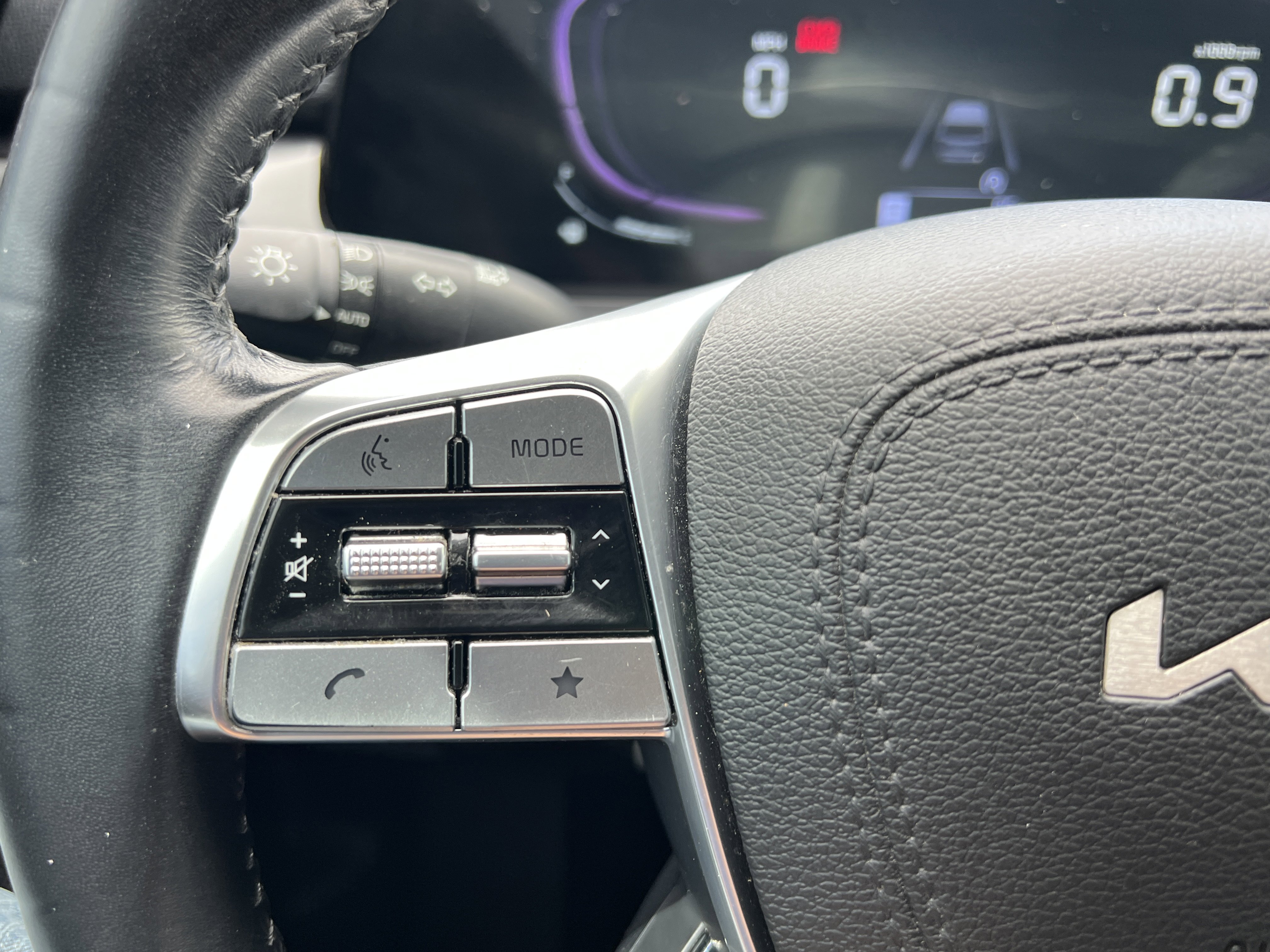 Certified 2023 Kia Telluride S image 26