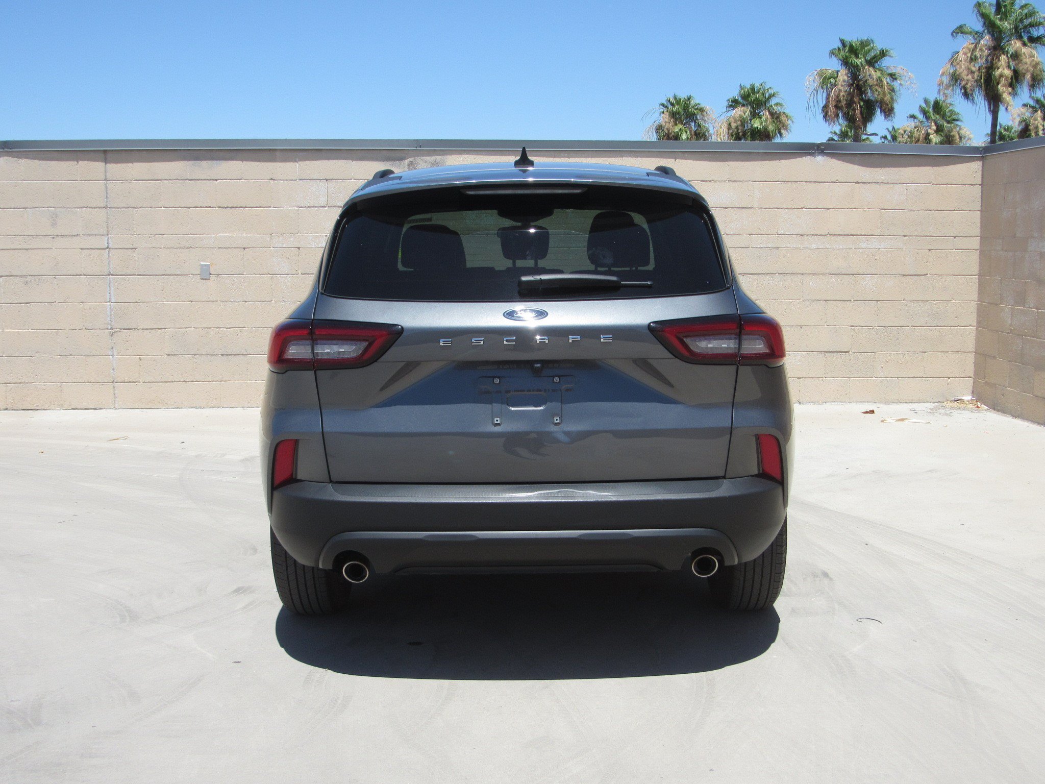 Used 2025 Ford Escape ST-Line FWD image 7