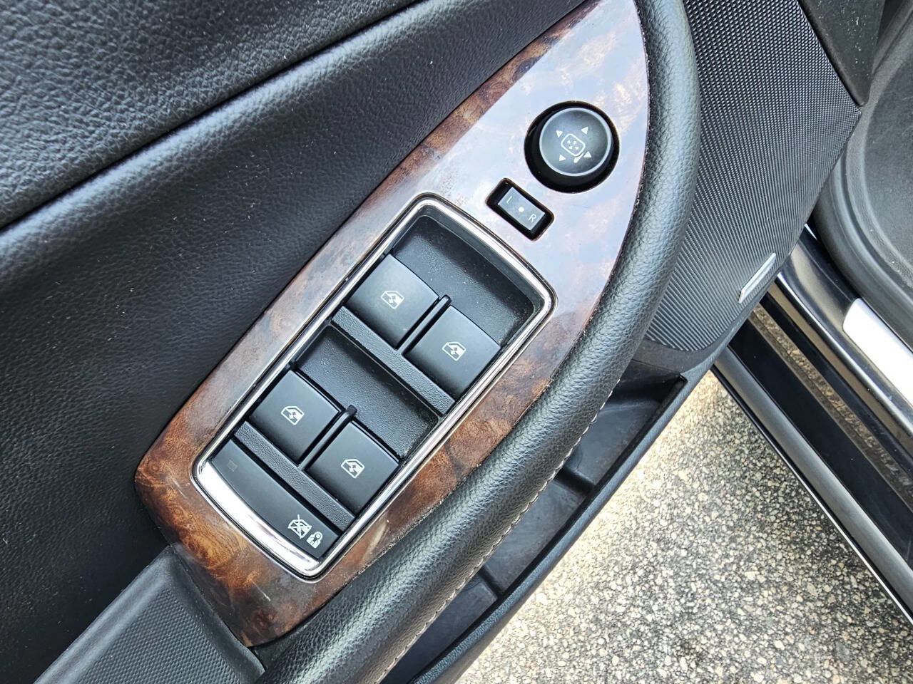 Used 2014 Chevrolet Impala LTZ image 12