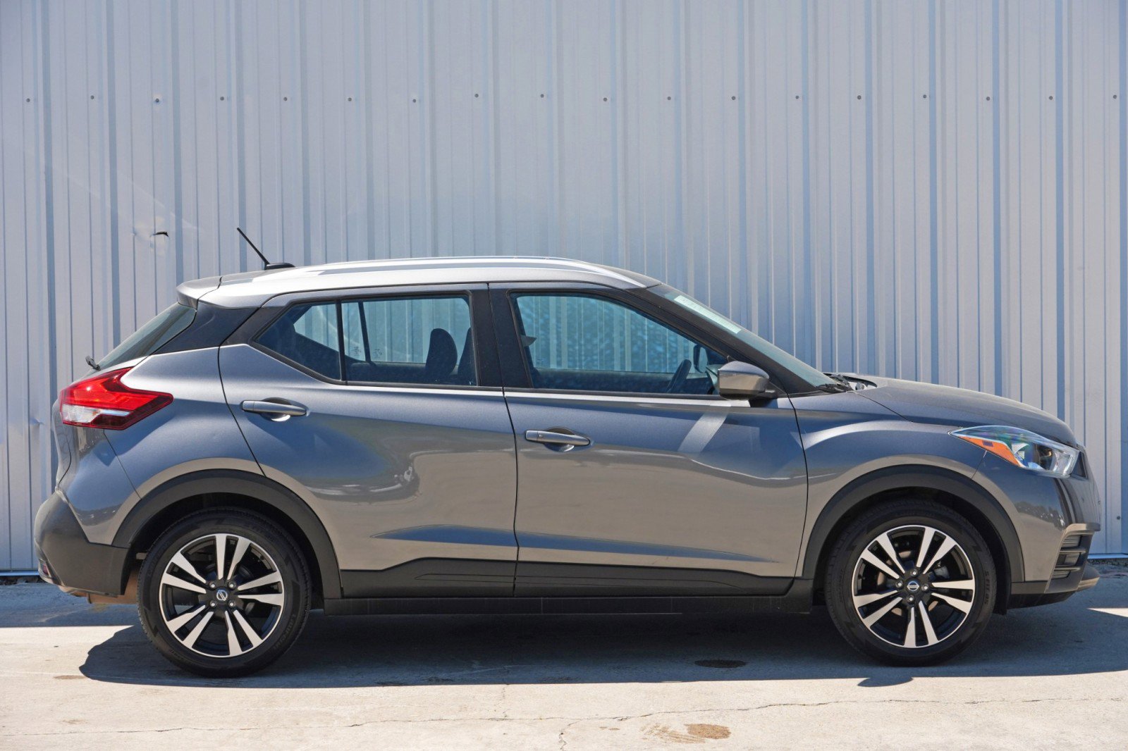 Used 2019 Nissan Kicks SV image 45